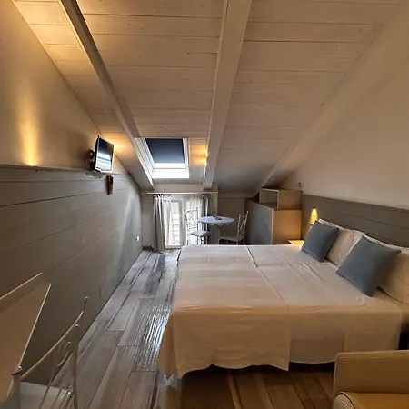 Barzilai Apartment *